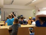 Karel IV. v české škole v Mnichově - děti si hrály, četly, luštily a během dvou workshopů se naučily mnoho nových věcí o významném panovníkovi. Workshop vedla studentka Pedf UK Nikola Turková.